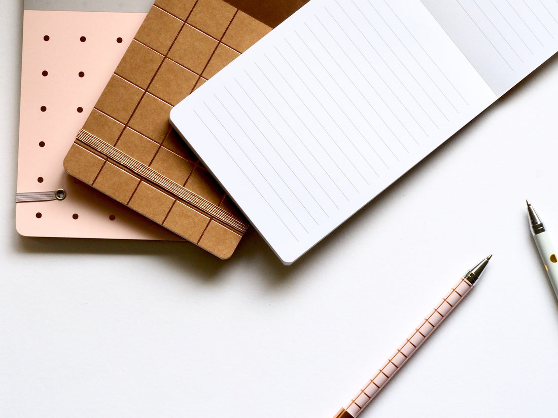 Our 1-Minute Guide: How to Organize Your Life With A Notebook