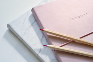 40 Mindful Journaling Prompts for the New Year