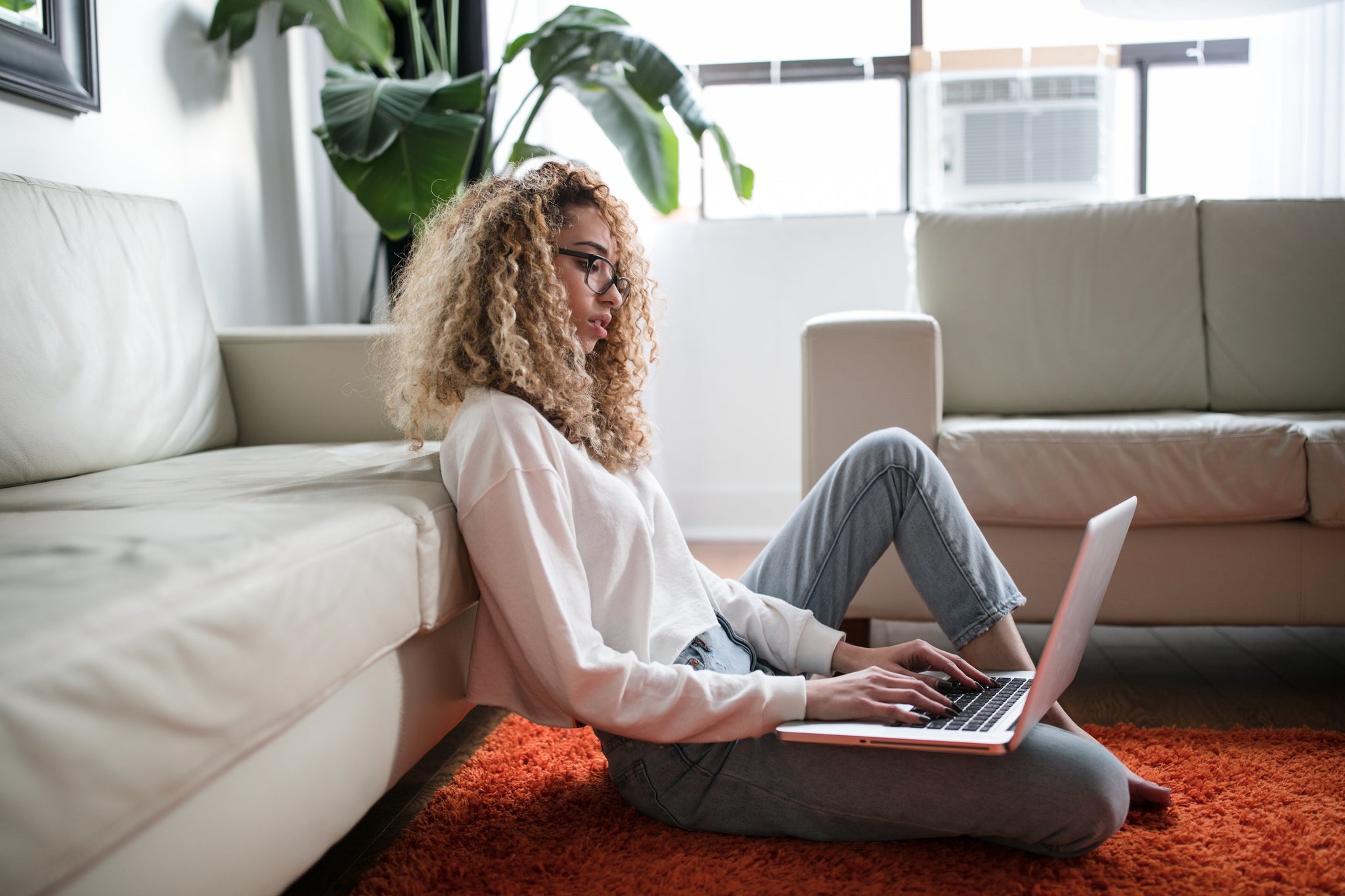 Working From Home? Here's How To Be Productive And Stay Sane