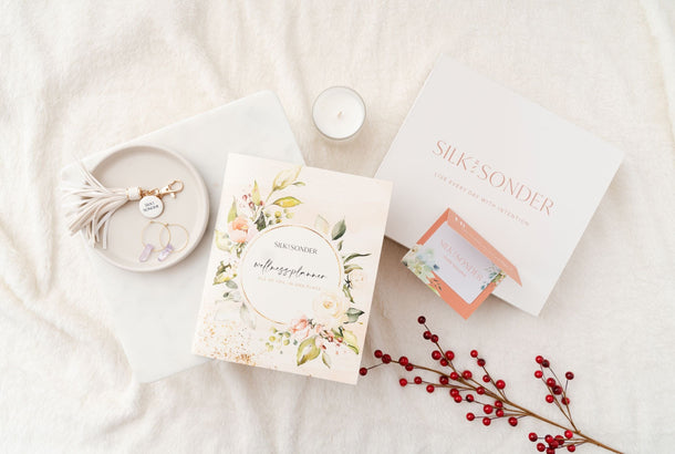 Silk + Sonder Quarterly Gift Set: Dateless Self-Care Planner
